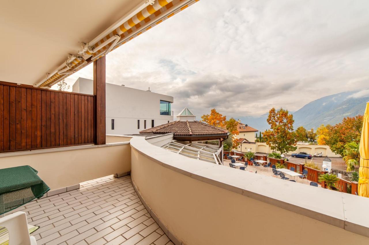 Fruehstuecks-Hotel Olympia ติโรโล ภายนอก รูปภาพ