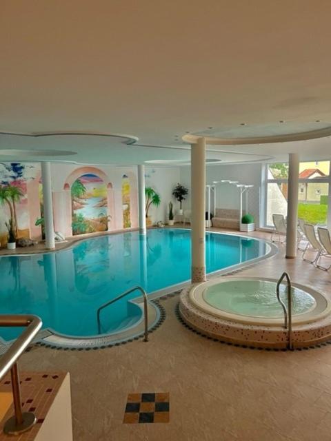 Fruehstuecks-Hotel Olympia ติโรโล ภายนอก รูปภาพ